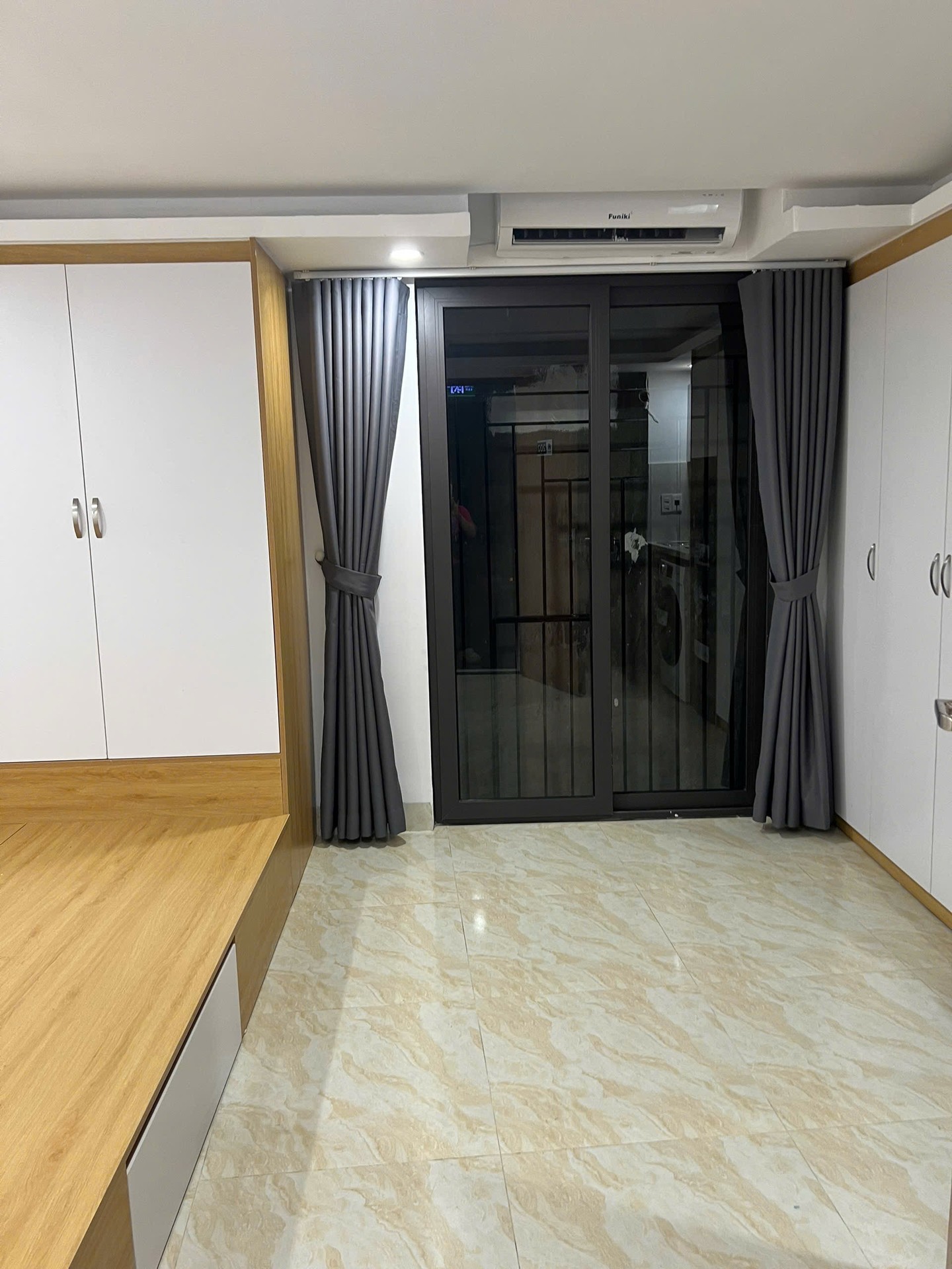 Bán nhà Bạch Mai - diện tích 49m2 6 tầng - Ngõ thông rộng, gần phố - giá 14 tỷ