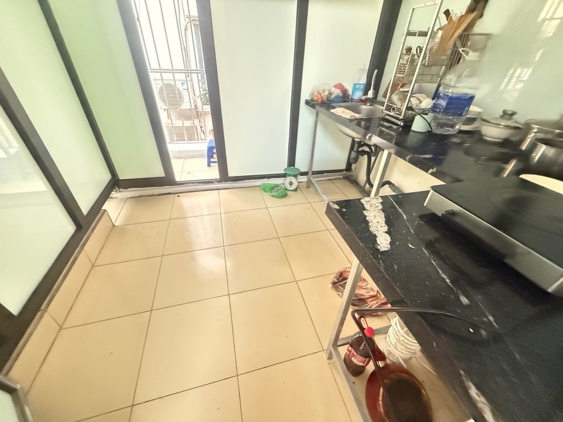 Bán nhà Hồng Mai - diện tích 18m2 3 tầng - Nhà nhỏ xinh, cực kỳ phù hợp vợ chồng trẻ - giá 2,5 tỷ