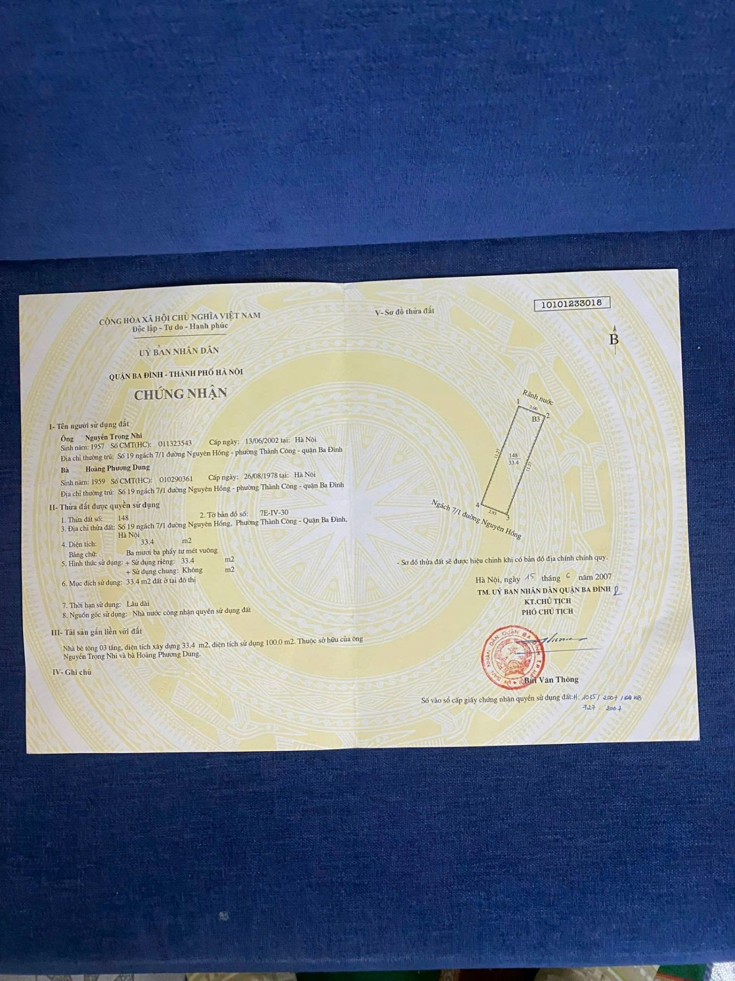 Bán nhà Nguyên Hồng - diện tích 33.4m2 4 tầng - Nhà hai mặt thoáng - giá 26,5 tỷ