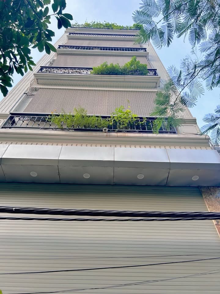 Bán nhà Vĩnh Tuy - diện tích 65m2 3 tầng - Ô TÔ TRÁNH - giá 21,5 tỷ