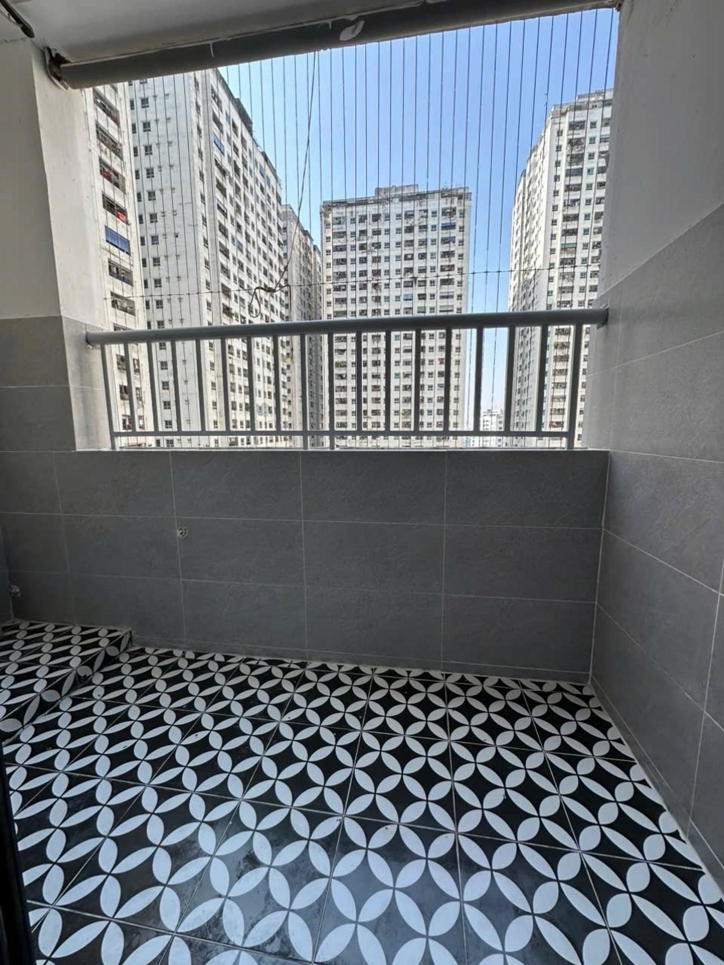 Bán nhà Linh Đường - diện tích 72m2 1 tầng - Ô tô đỗ sảnh - giá 4,2 tỷ