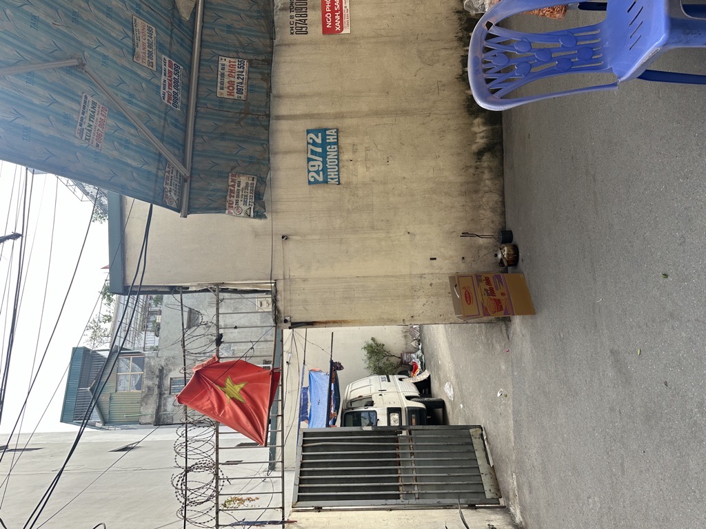 Bán nhà Khương Hạ - diện tích 390m2 1 tầng - Lô góc mặt tiền khủng - giá 83,6 tỷ