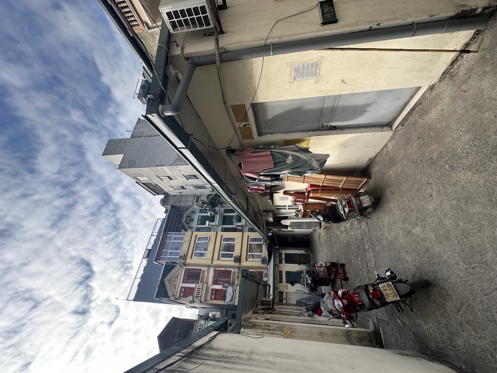 Bán nhà Khương Hạ - diện tích 390m2 1 tầng - Lô góc mặt tiền khủng - giá 83,6 tỷ