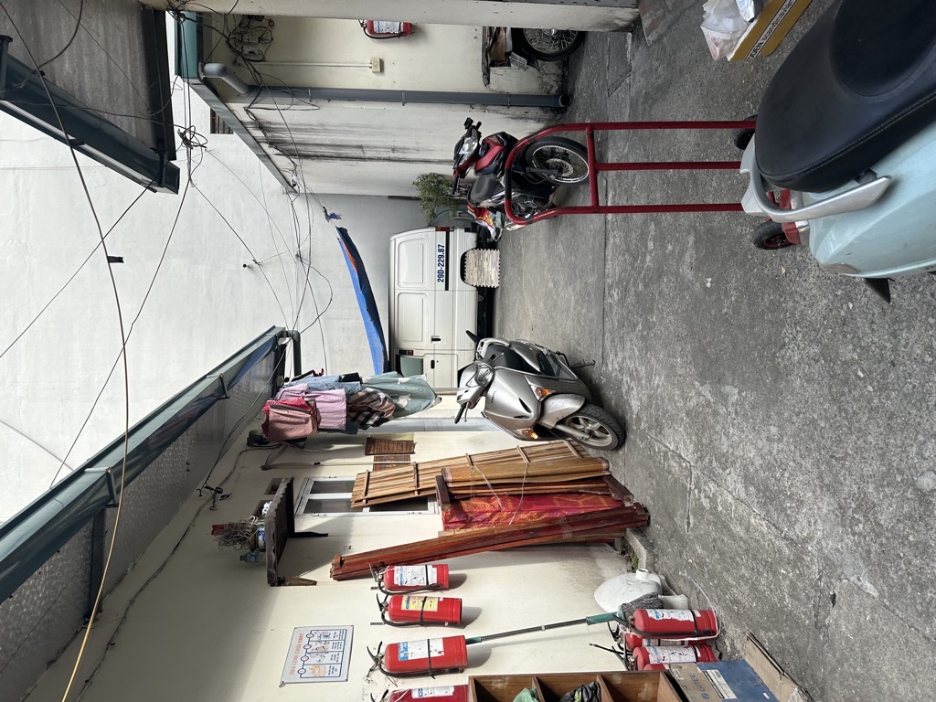 Bán nhà Khương Hạ - diện tích 390m2 1 tầng - Lô góc mặt tiền khủng - giá 83,6 tỷ