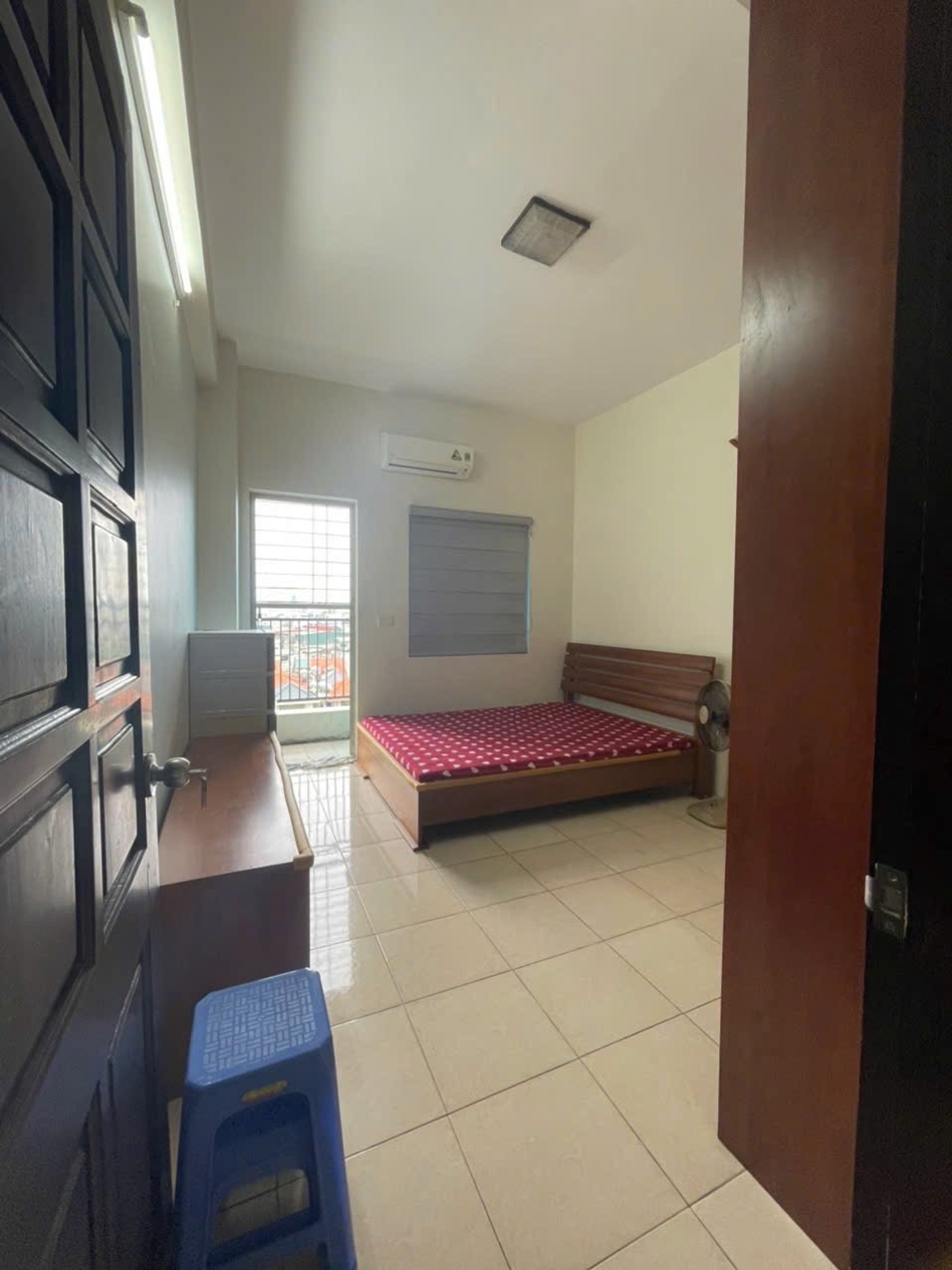 Bán nhà Nguyễn Đức Cảnh - diện tích 71m2 7 tầng - Vị trí đẹp, ở ngay - giá 5,4 tỷ