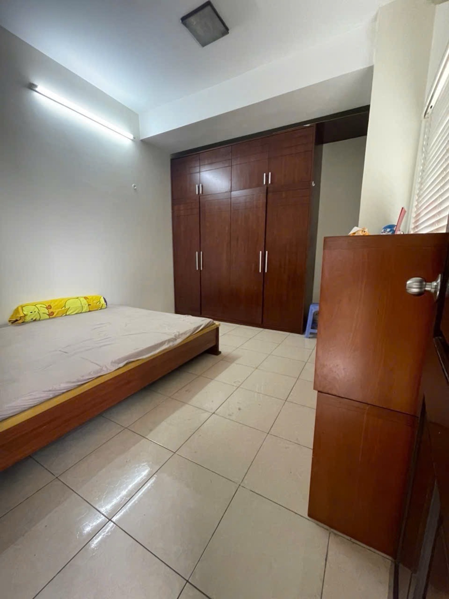 Bán nhà Nguyễn Đức Cảnh - diện tích 71m2 7 tầng - Vị trí đẹp, ở ngay - giá 5,4 tỷ