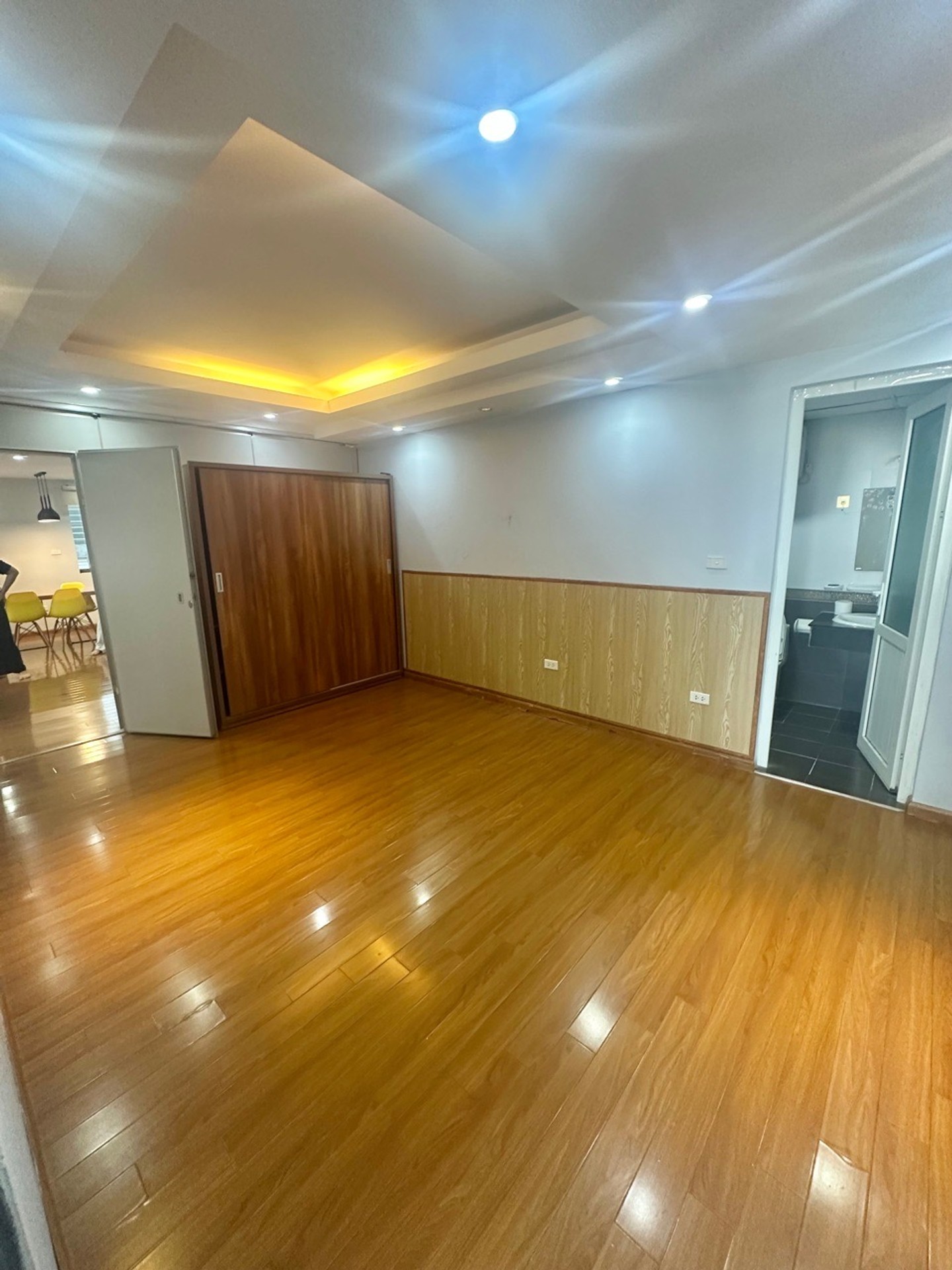 Bán nhà Lê Trọng Tấn - diện tích 155m2 1 tầng - Chung cư cao cấp - giá 9,5 tỷ