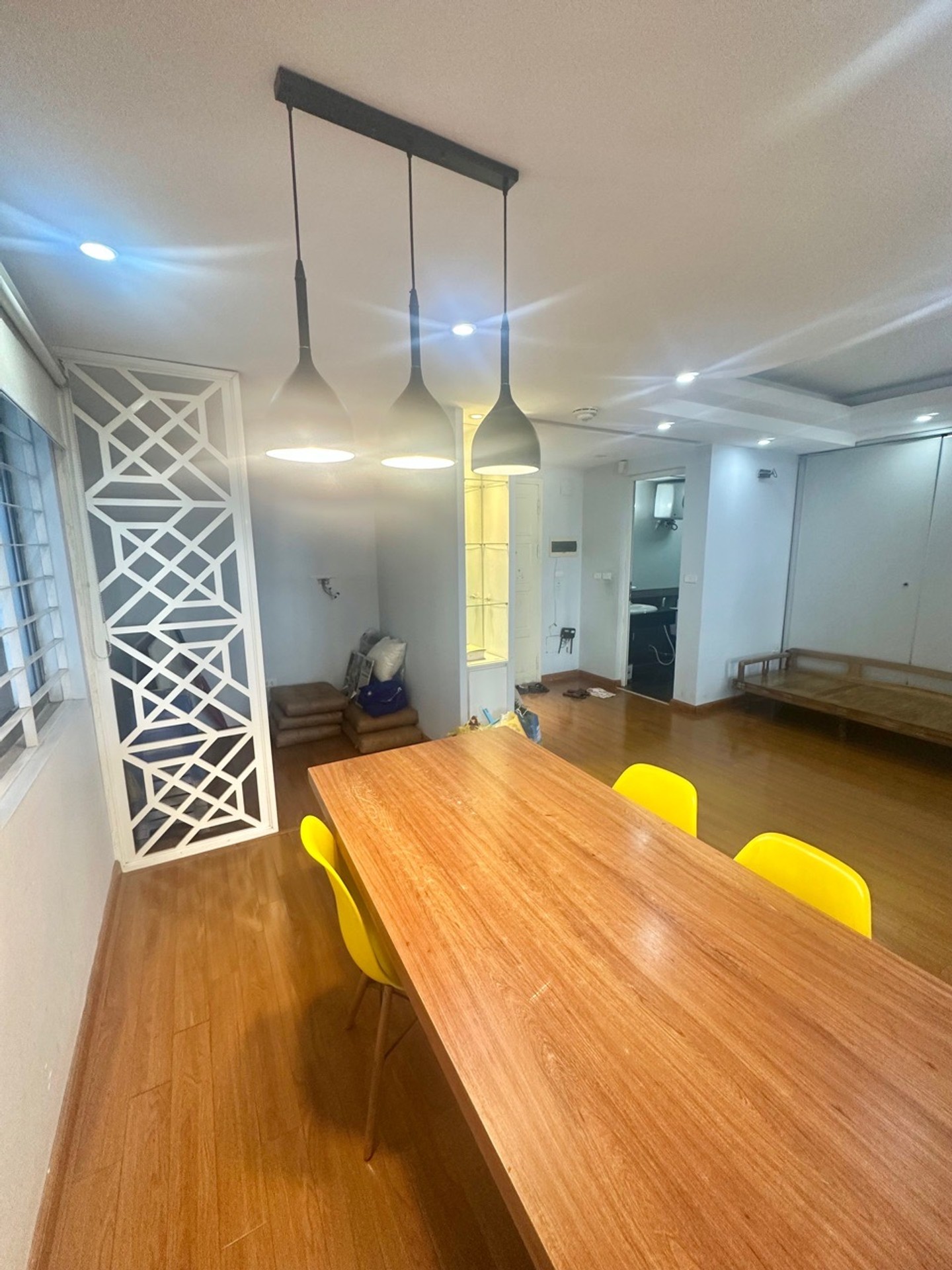 Bán nhà Lê Trọng Tấn - diện tích 155m2 1 tầng - Chung cư cao cấp - giá 9,5 tỷ