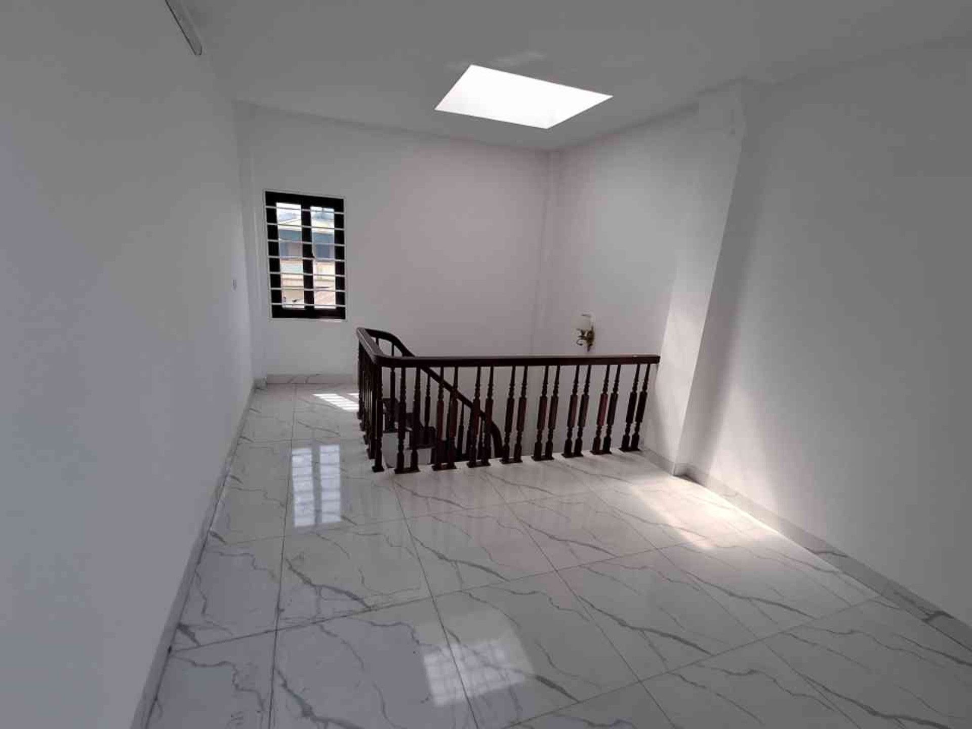 Bán nhà Nam Dư - diện tích 30m2 5 tầng - Gần ô tô - giá 7,5 tỷ