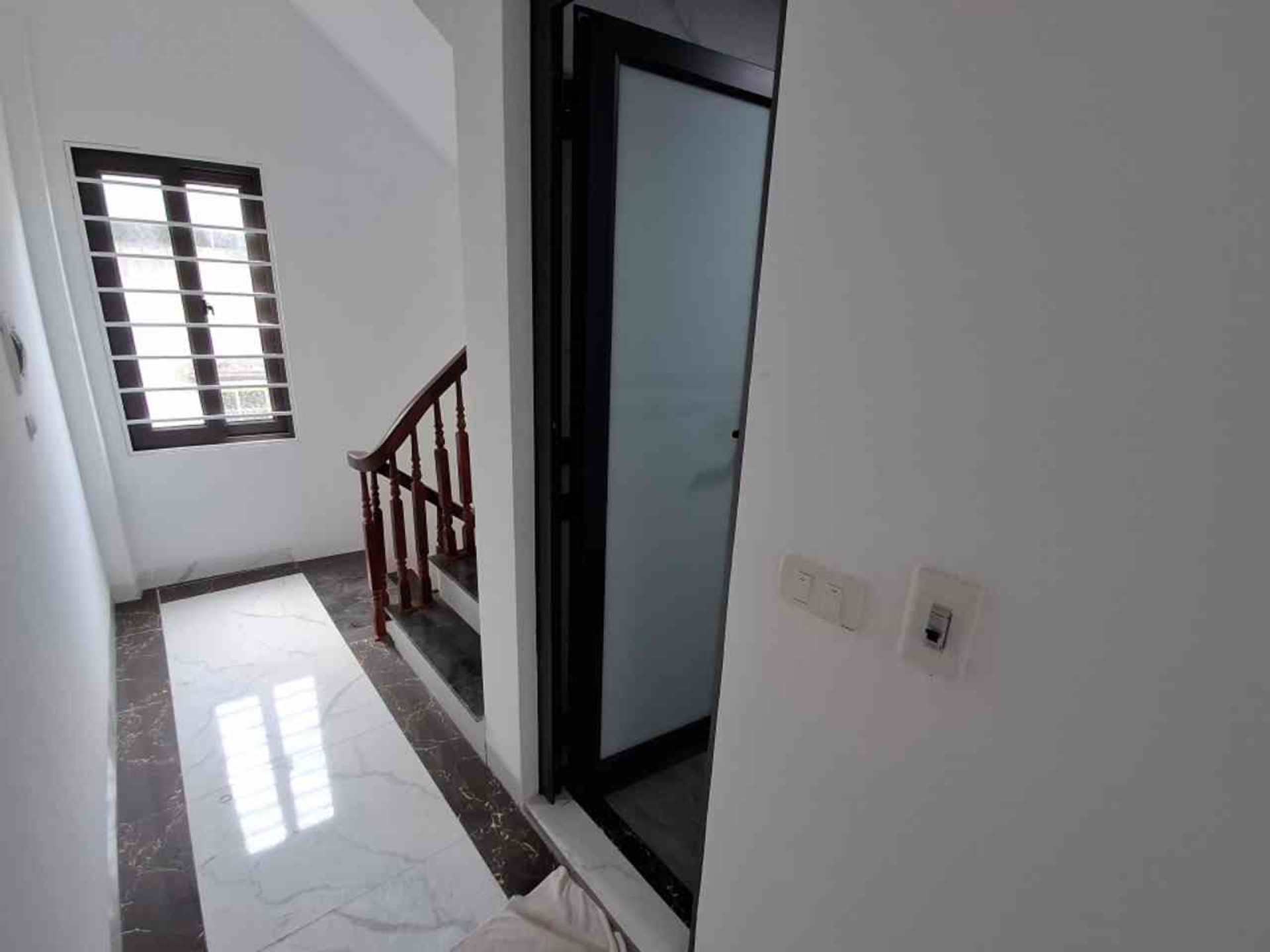 Bán nhà Nam Dư - diện tích 30m2 5 tầng - Gần ô tô - giá 7,5 tỷ