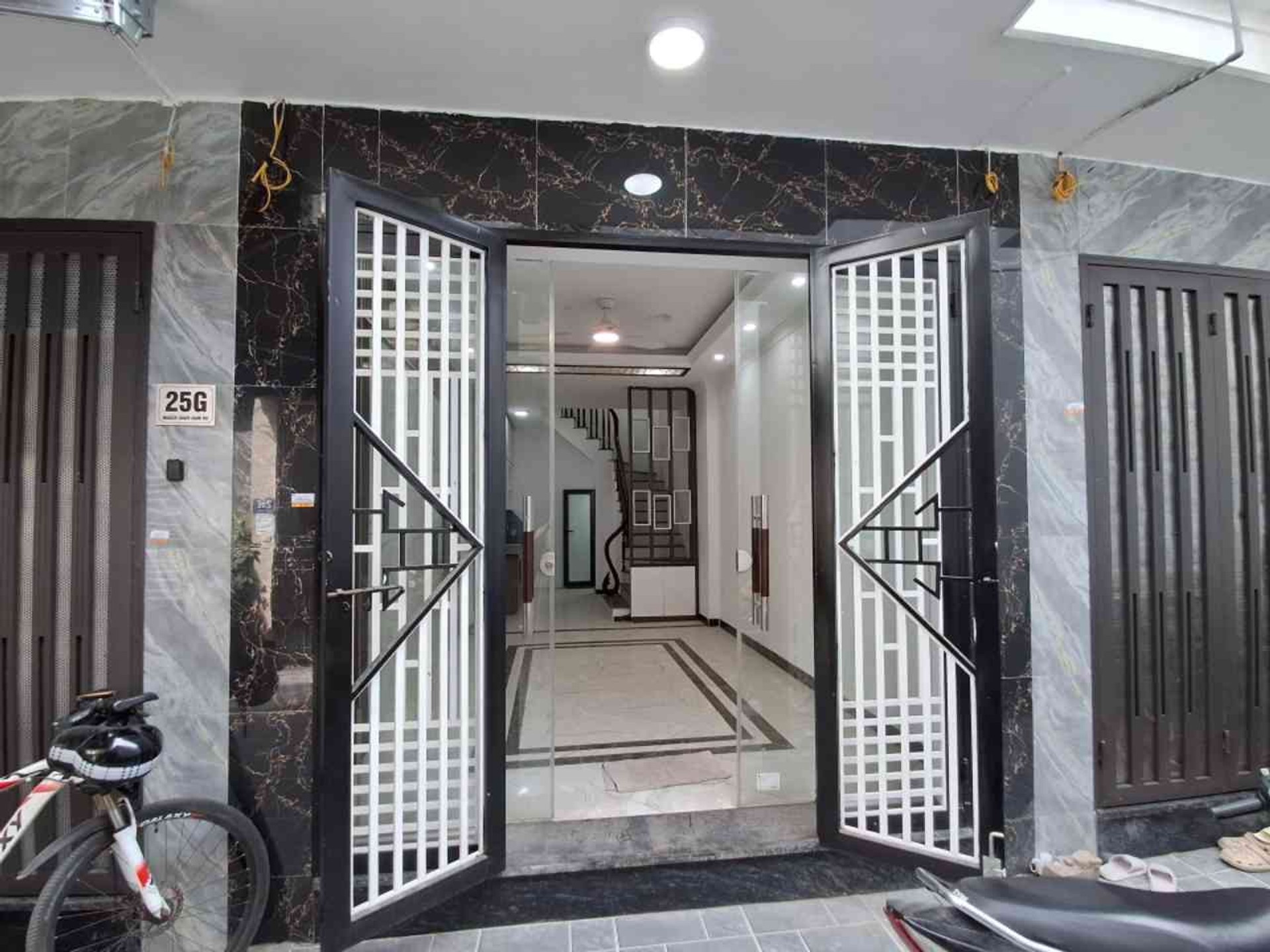 Bán nhà Nam Dư - diện tích 30m2 5 tầng - Gần ô tô - giá 7,5 tỷ