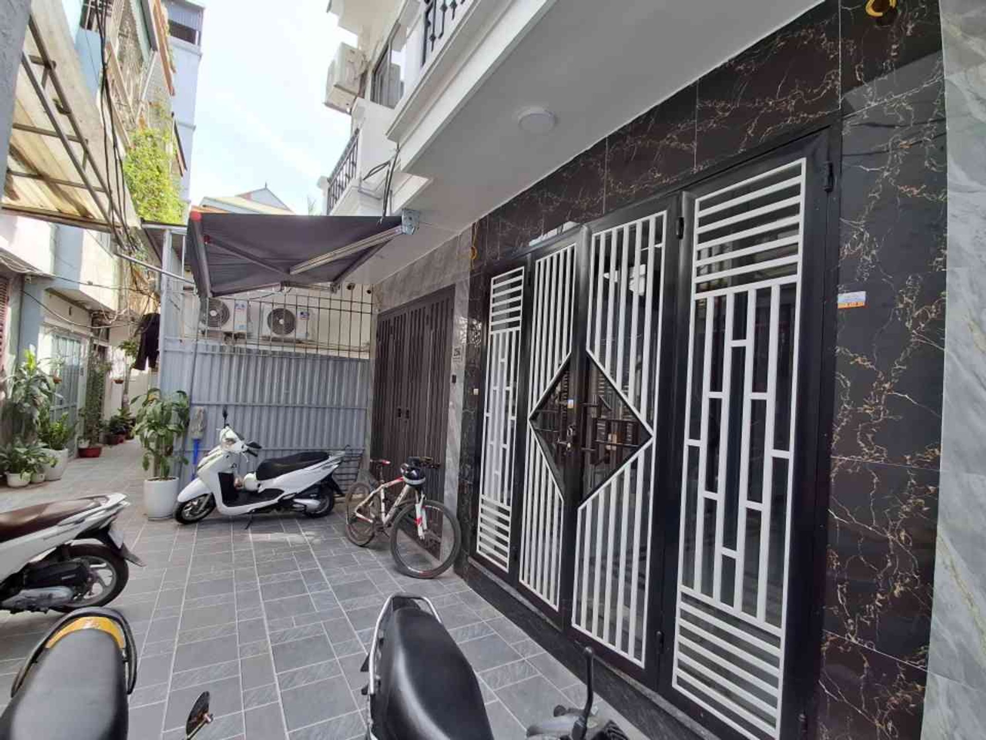 Bán nhà Nam Dư - diện tích 30m2 5 tầng - Gần ô tô - giá 7,5 tỷ