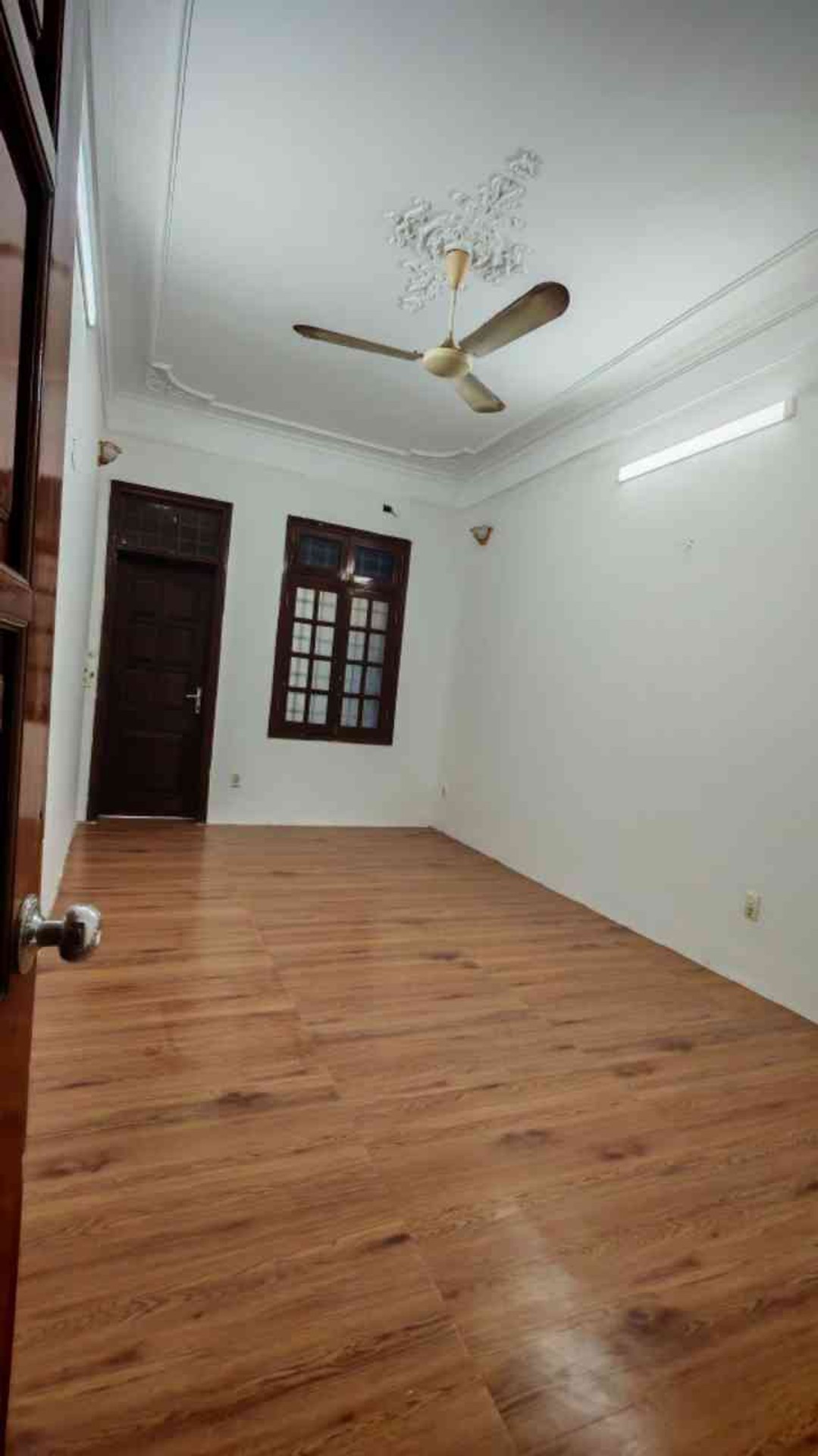 Bán nhà Yên Lãng - diện tích 48m2 4 tầng - Mặt ngõ ô tô tránh - giá Nhỉnh 21 tỷ
