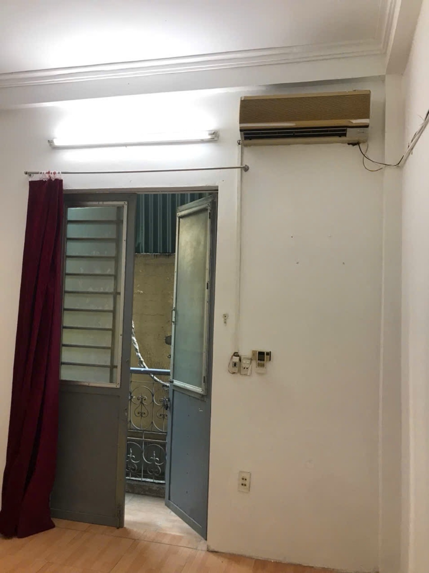 Bán nhà Hoàng Mai - diện tích 35m2 4 tầng - Nhà đẹp ở ngay - giá 7,9 tỷ