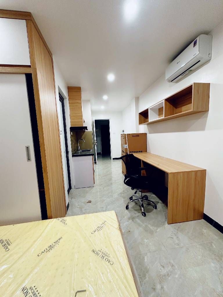 Bán nhà Quan Nhân - diện tích 67m2 7 tầng - mặt phố kinh doanh sầm uất - giá 31,5 tỷ