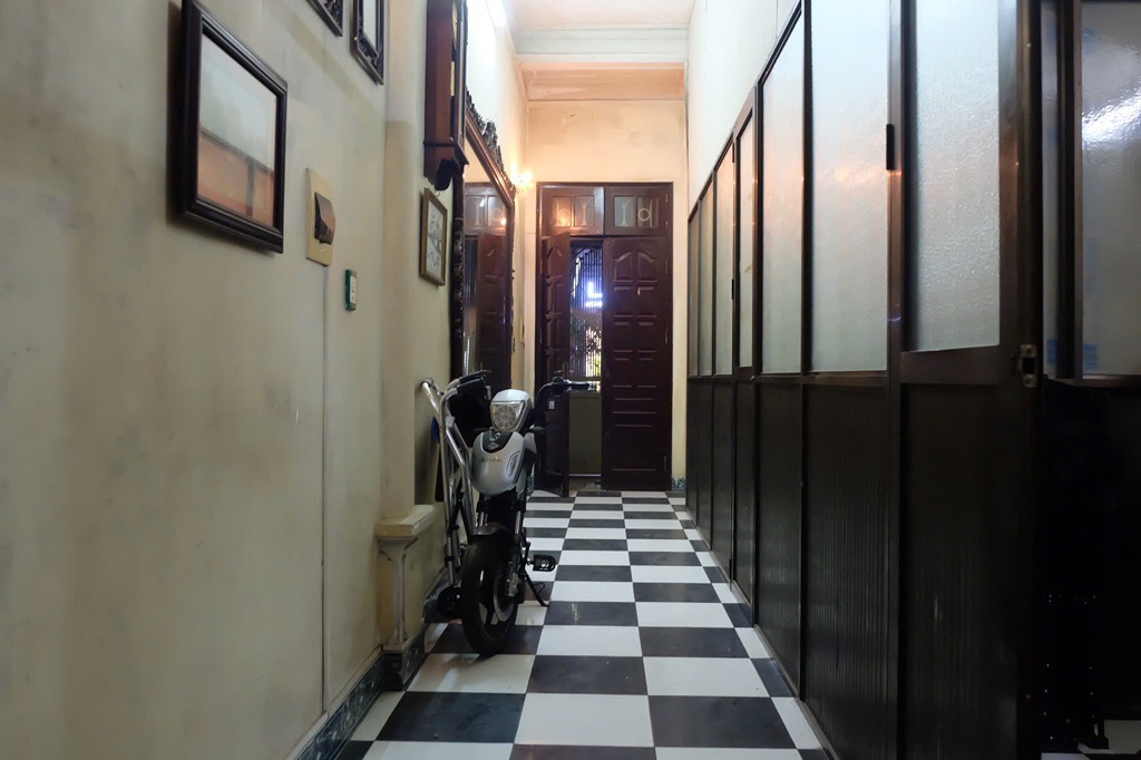 Bán nhà Hoàng Mai - diện tích 85m2 5 tầng - Mặt phố Đền Lừ - giá 45 tỷ