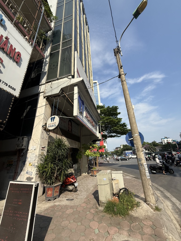 Bán nhà Thái Thịnh - diện tích 164m2 8 tầng - Ô tô tránh - giá 106 tỷ