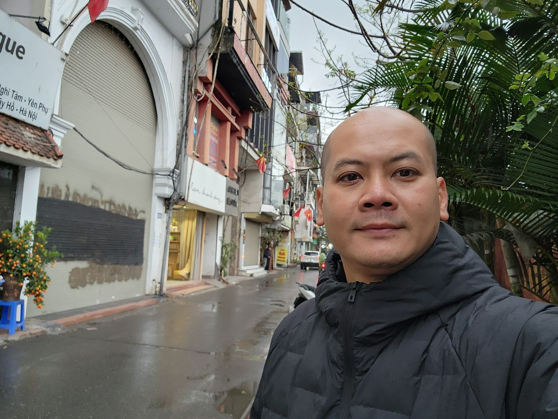 Bán nhà Nghi Tàm - diện tích 81m2 7 tầng - Mặt phố kinh doanh đa dạng - giá 38 tỷ