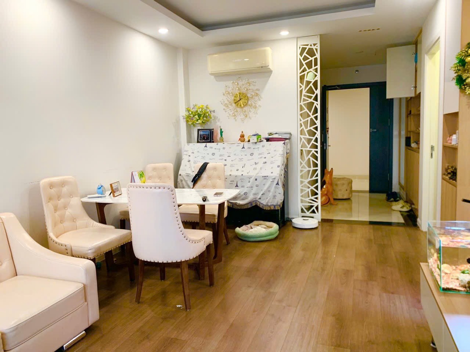 Bán nhà Minh Khai - diện tích 76m2 1 tầng - Căn hộ 2 ban công nhìn sân chơi - giá 8,9 tỷ