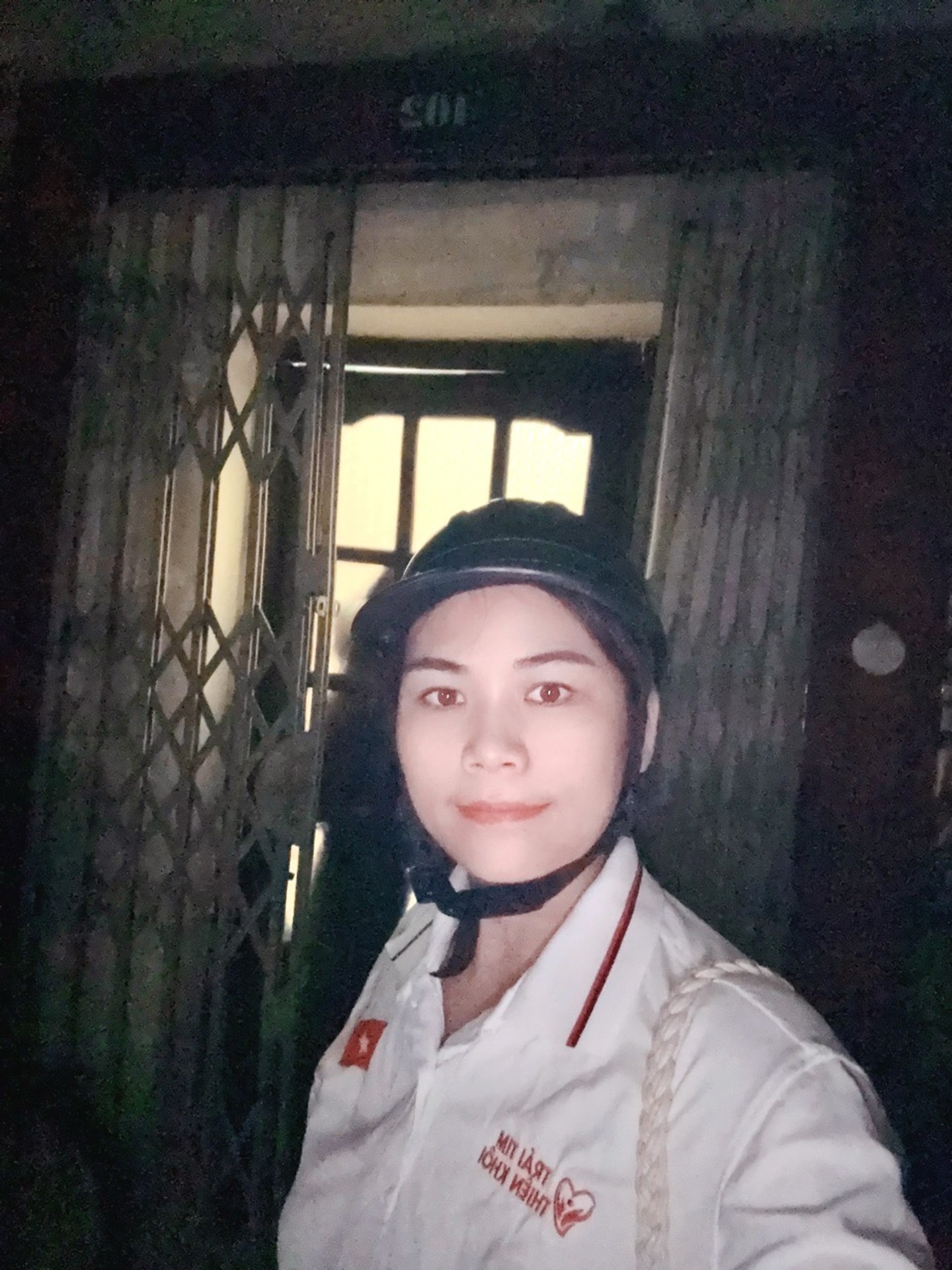 Bán nhà Trần Khánh Dư - diện tích 35m2 1 tầng - Tập thể nằm trên mặt phố - giá 3 tỷ