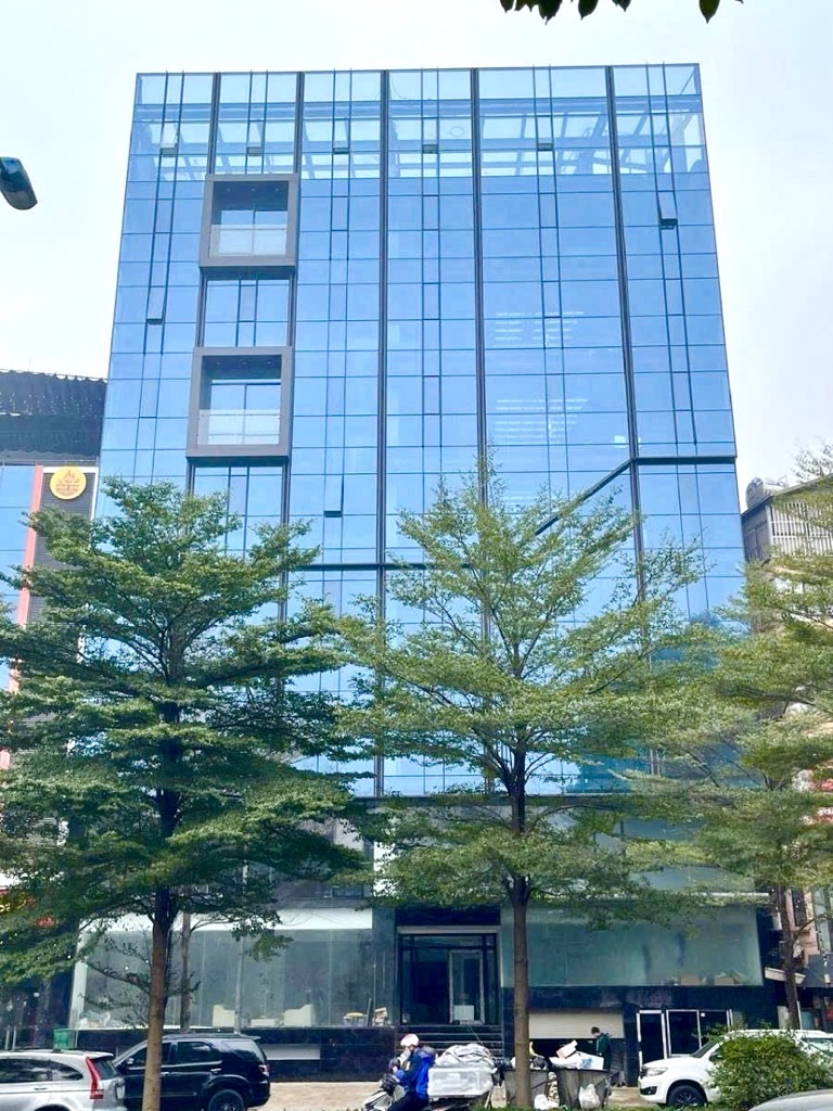 Bán nhà Đường Láng - diện tích 241m2 12 tầng - Lô góc 2 mặt thoáng - giá 272 tỷ