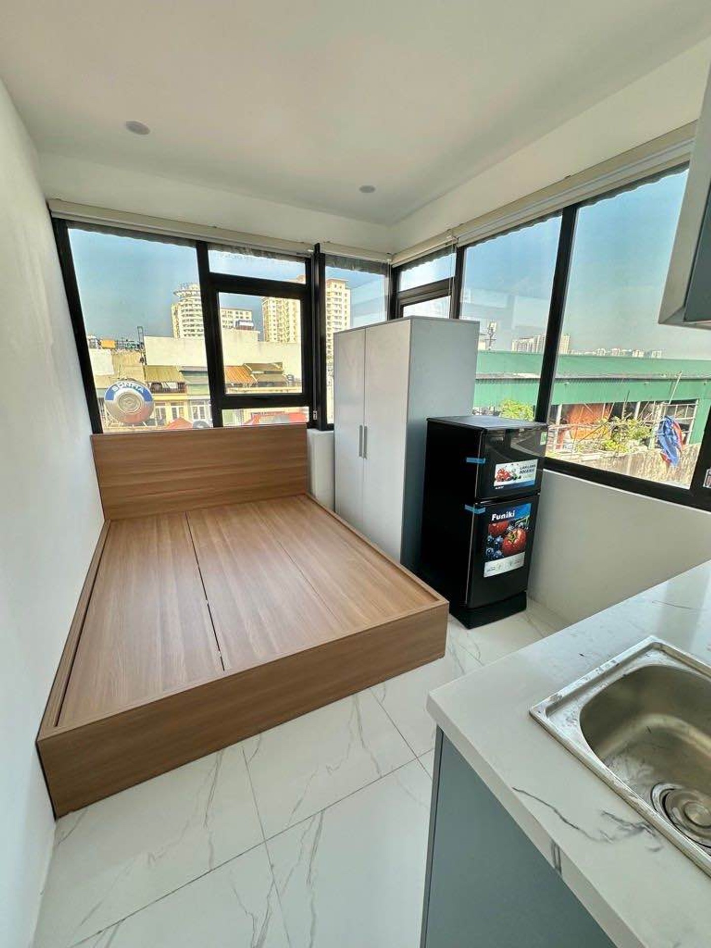 Bán nhà Lương Khánh Thiện - diện tích 65m2 7 tầng - Nhà đẹp hiếm có - giá 18,8 tỷ