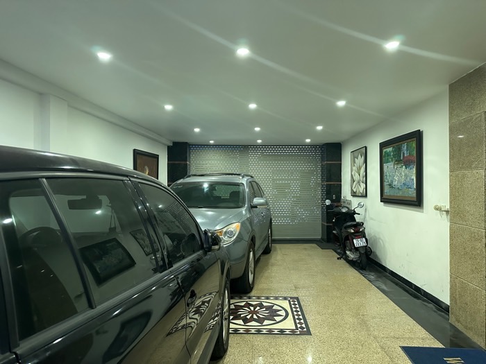 Bán nhà Vân Hồ 3 - diện tích 139m2 8 tầng - Ô tô vào nhà - giá 7,3 tỷ