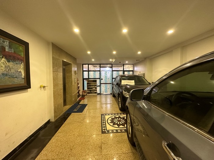 Bán nhà Vân Hồ 3 - diện tích 139m2 8 tầng - Ô tô vào nhà - giá 7,3 tỷ