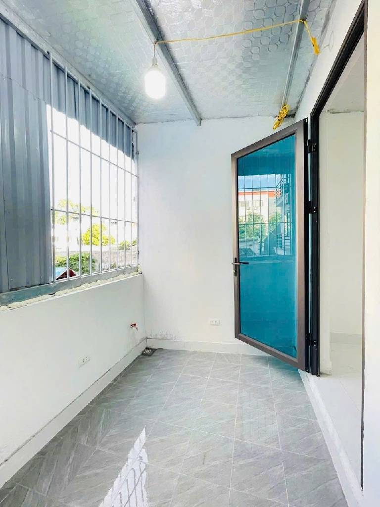 Bán nhà Thanh Đàm - diện tích 45m2 2 tầng - ô tô tránh - giá 4,7 tỷ