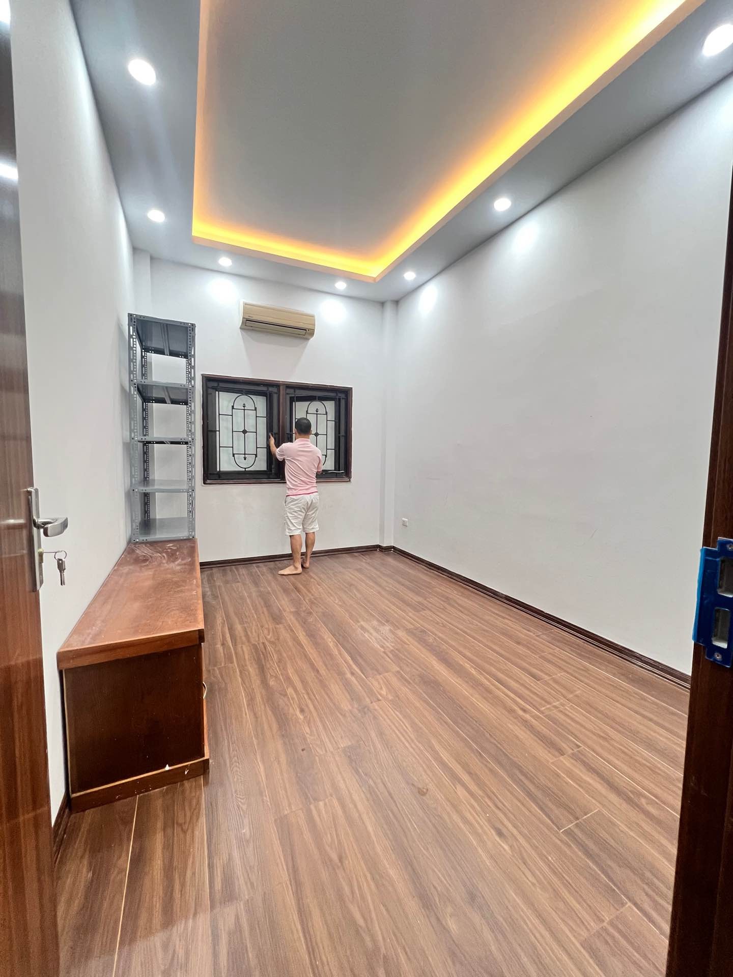 Bán nhà Giáp Bát - diện tích 21m2 5 tầng - vị trí cực đẹp - giá 5,85 tỷ