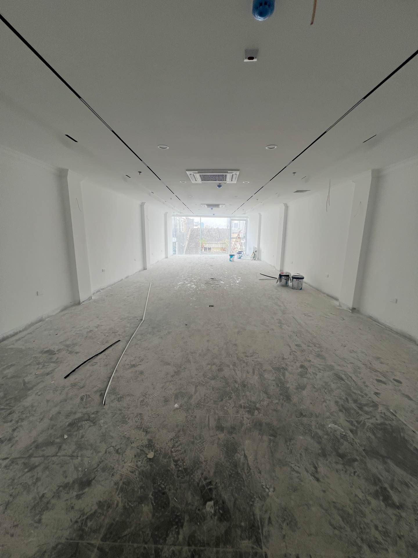 Bán nhà Hoàng Ngân - diện tích 107m2 10 tầng - ô tô tránh - giá 79,8 tỷ