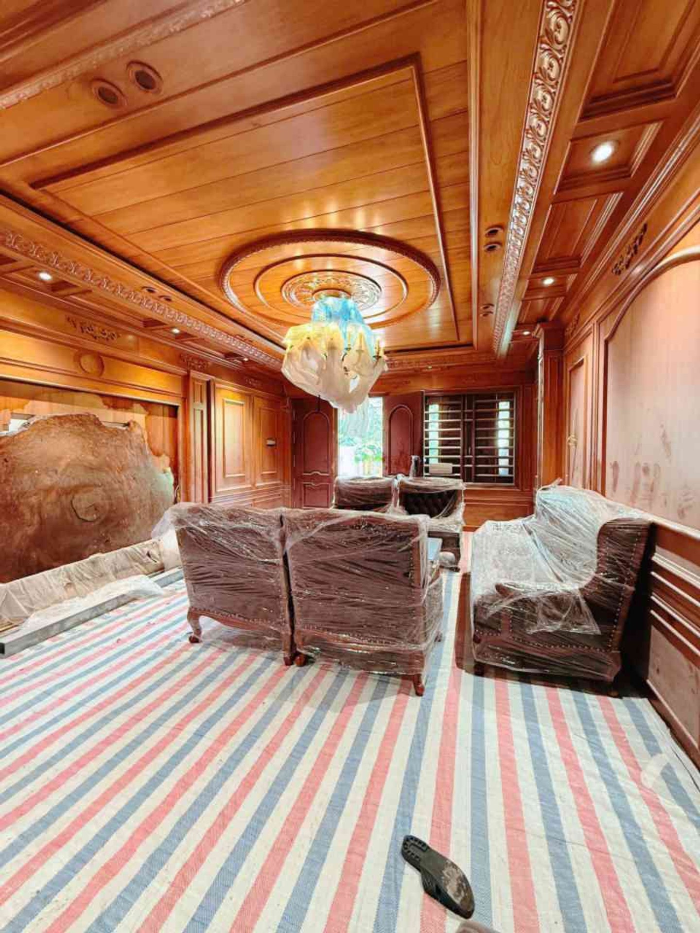 Bán nhà Hoàng Mai - diện tích 112m2 5 tầng - Biệt thự liền kề sang xịn mịn - giá 38 tỷ