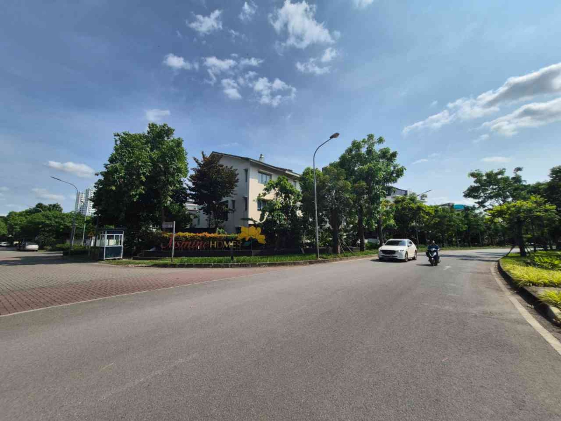 Bán nhà Hoàng Mai - diện tích 112m2 5 tầng - Biệt thự liền kề sang xịn mịn - giá 38 tỷ