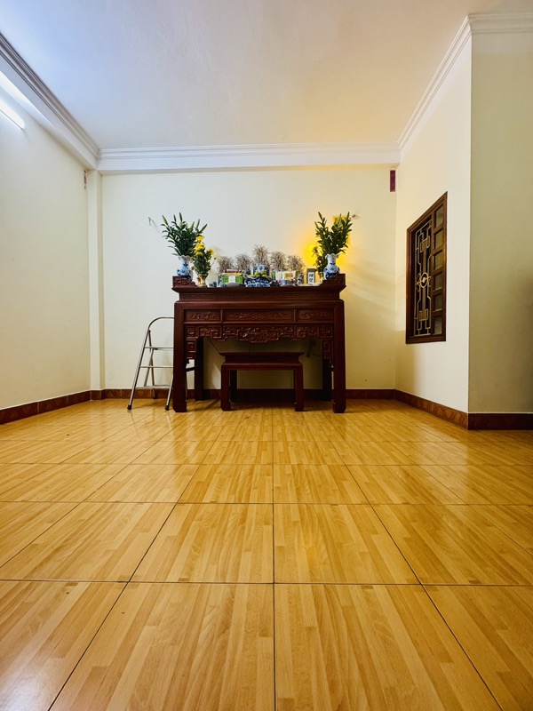 Bán nhà Đền Lừ 2 - diện tích 61m2 5 tầng - Ô tô tránh - giá 28,8 tỷ