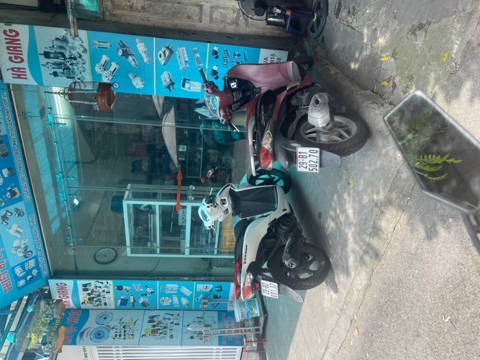 Bán nhà Chùa Vua - diện tích 63m2 2 tầng - Mặt phố sầm uất - giá 31,99 tỷ