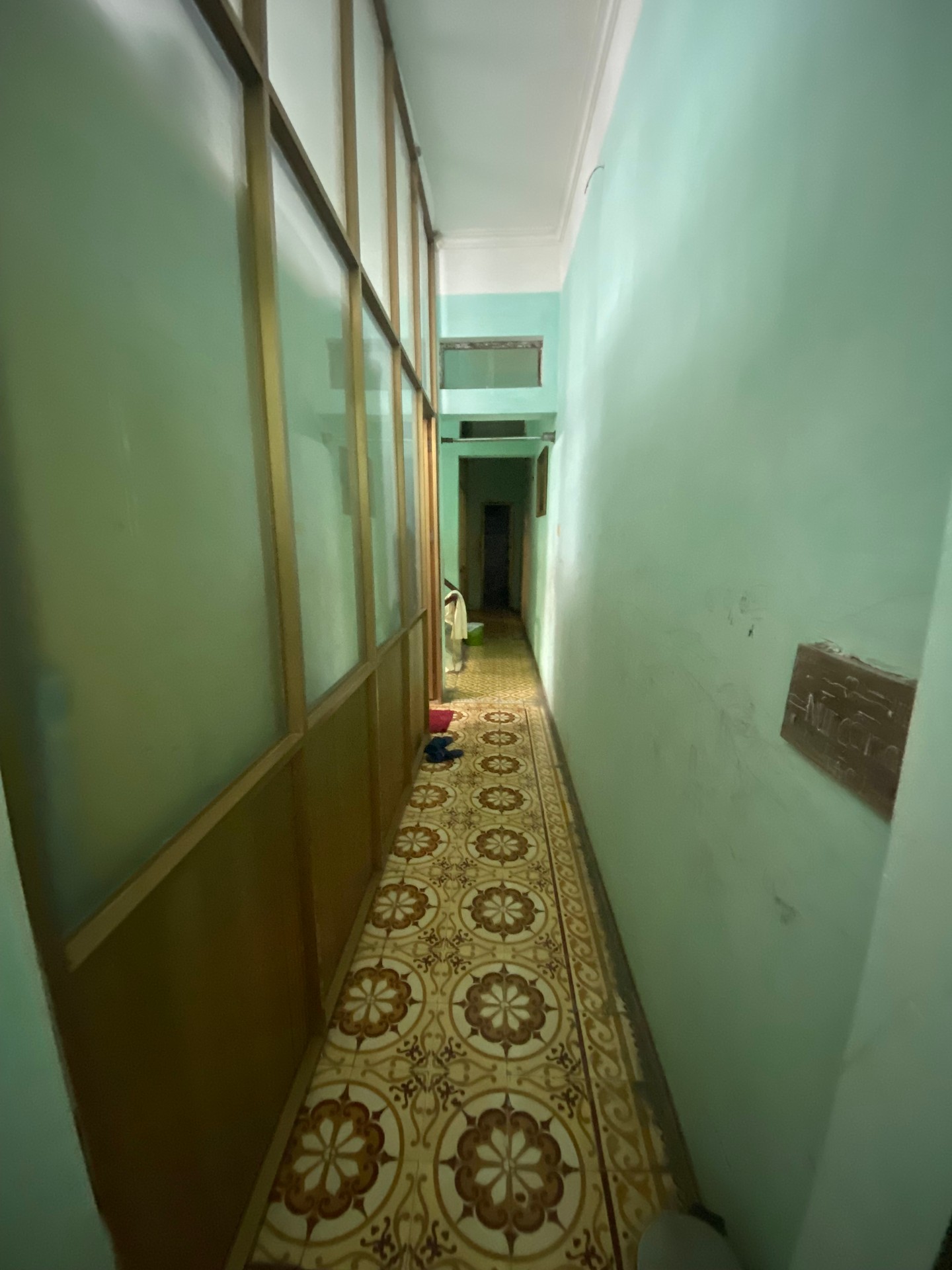 Bán nhà Vương Thừa Vũ - diện tích 76m2 3 tầng - Lô góc 2 mặt thoáng - giá 28,2 tỷ