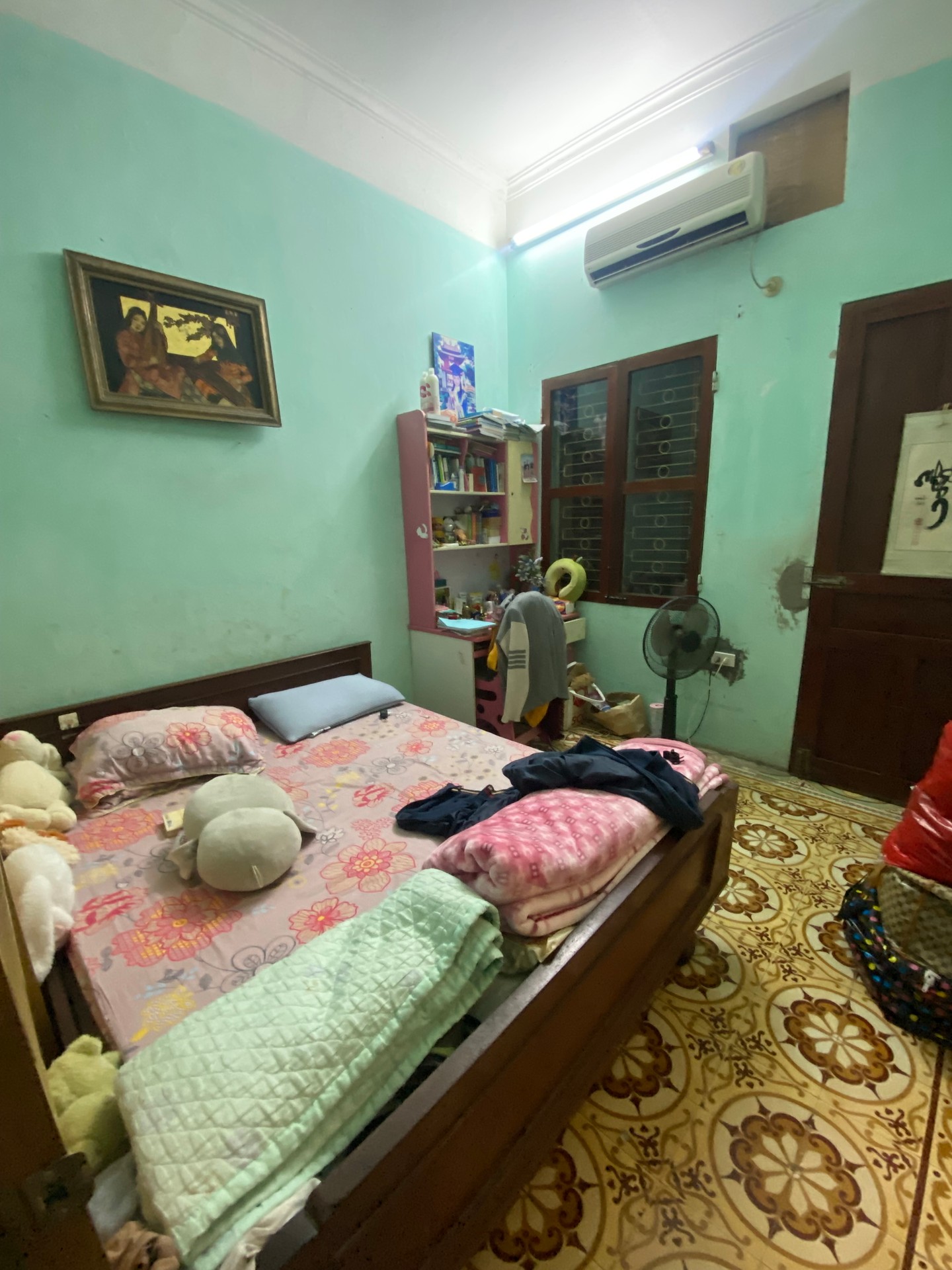 Bán nhà Vương Thừa Vũ - diện tích 76m2 3 tầng - Lô góc 2 mặt thoáng - giá 28,2 tỷ