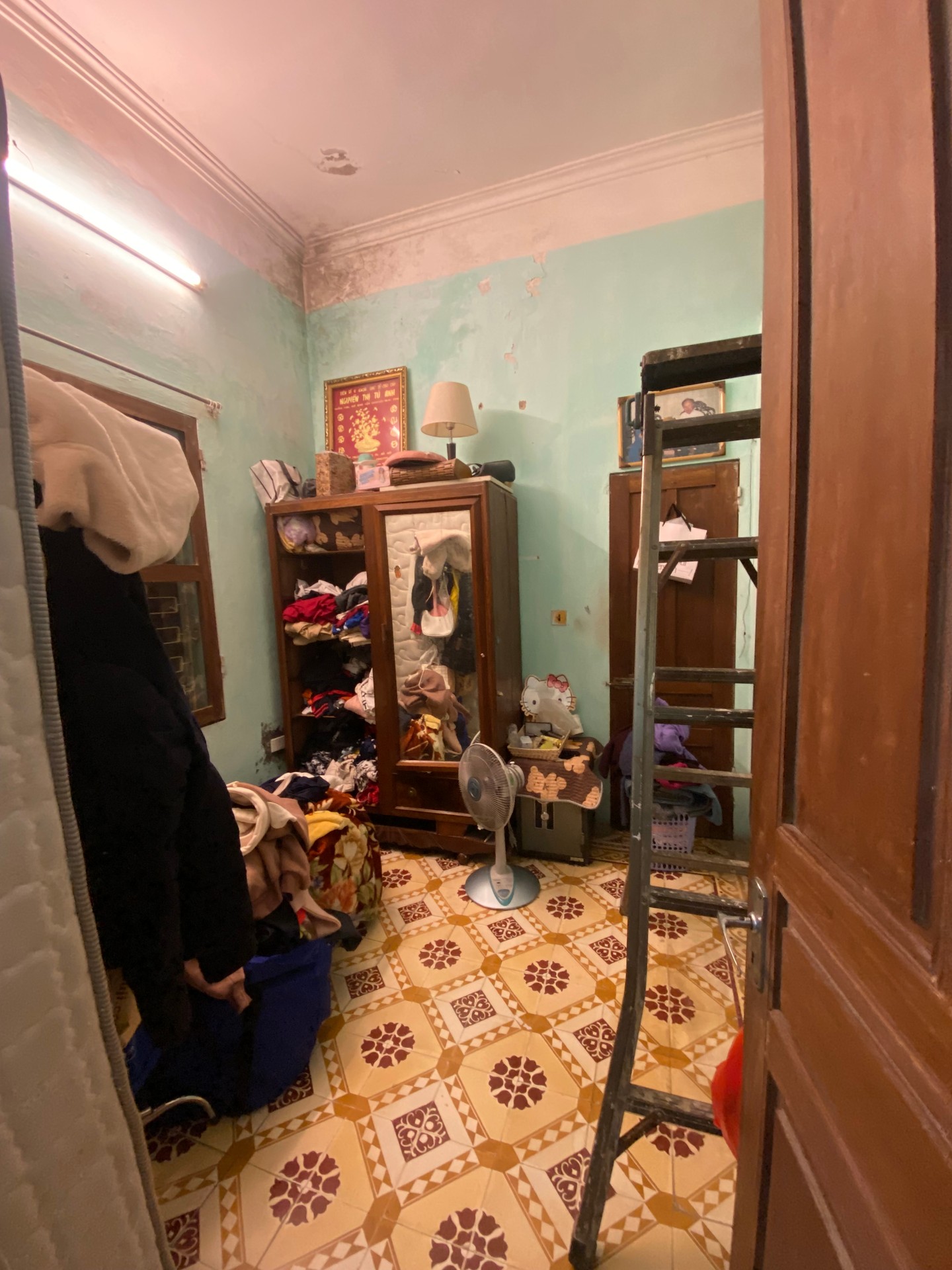 Bán nhà Vương Thừa Vũ - diện tích 76m2 3 tầng - Lô góc 2 mặt thoáng - giá 28,2 tỷ