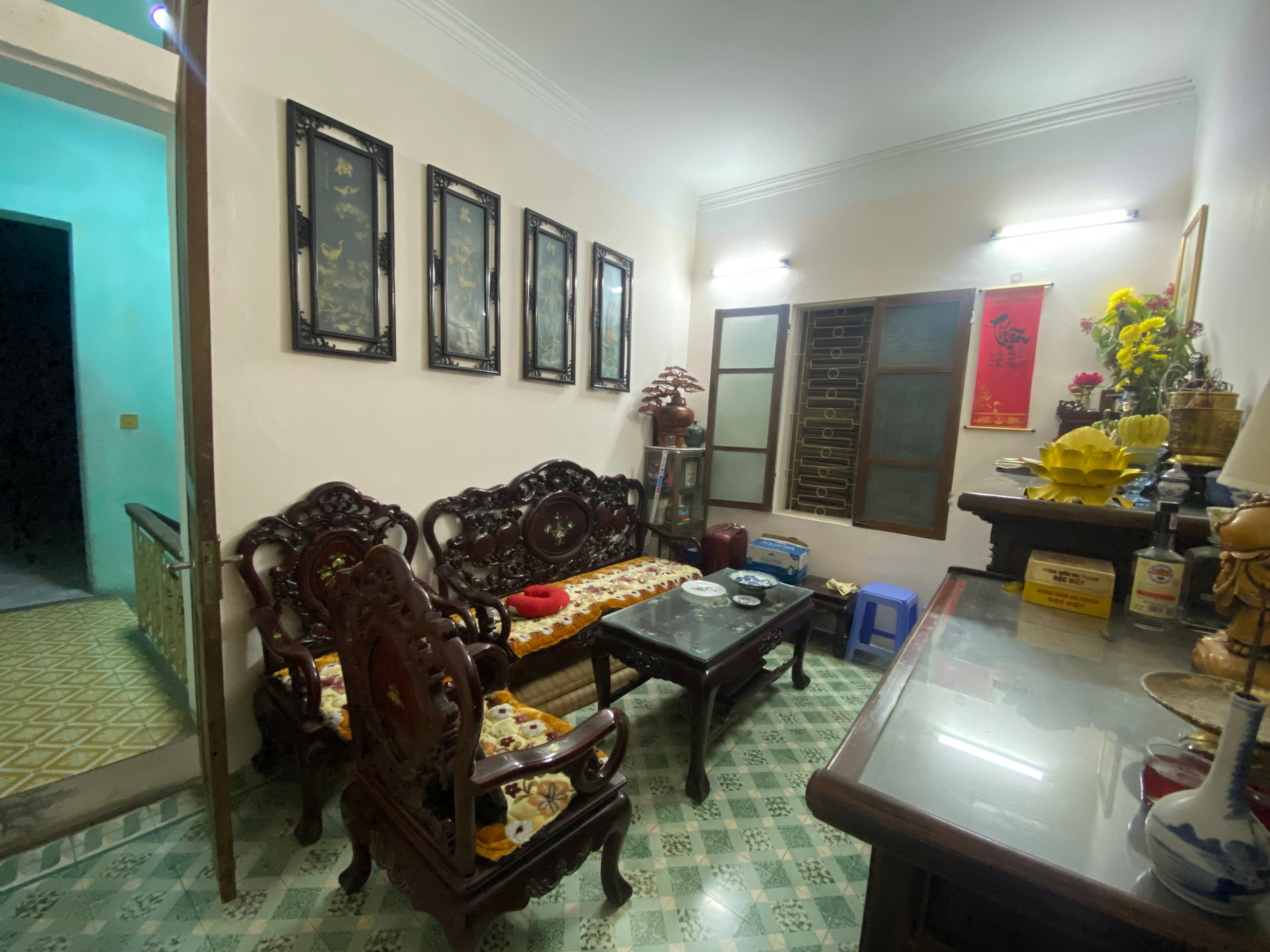 Bán nhà Vương Thừa Vũ - diện tích 76m2 3 tầng - Lô góc 2 mặt thoáng - giá 28,2 tỷ