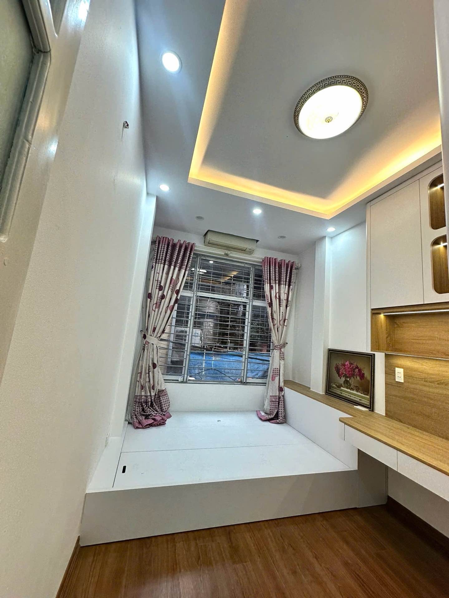 Bán nhà Lĩnh Nam - diện tích 25m2 4 tầng - Ngõ ô tô - giá 6,8 tỷ