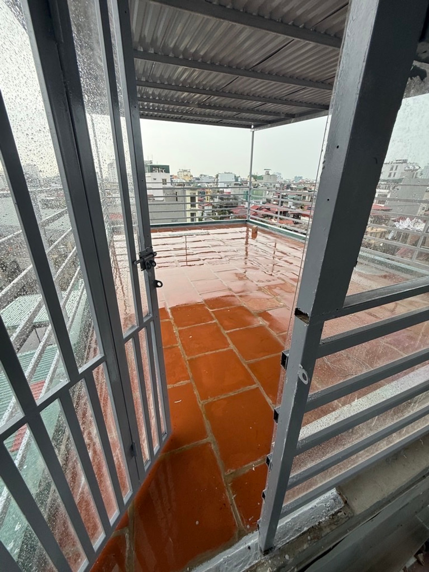 Bán nhà Hai Bà Trưng - diện tích 47m2 7 tầng - Ô tô tránh - giá 11,5 tỷ