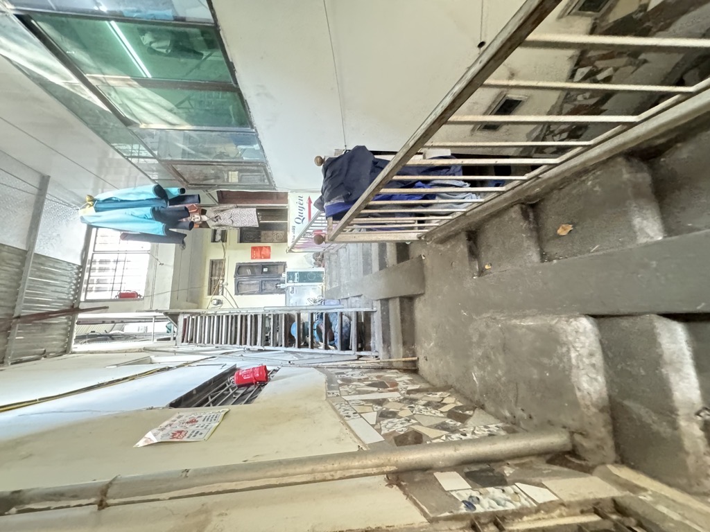 Bán nhà Trần Khát Chân - diện tích 94m2 3 tầng - Ô tô tránh - giá 23,6 tỷ