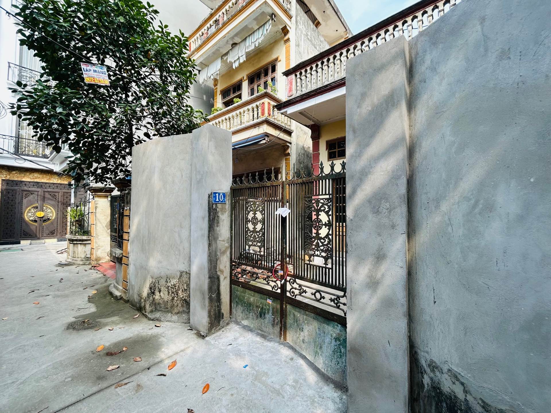Bán nhà Thanh Lân - diện tích 124m2 5 tầng - Cực hiếm - giá 14,5 tỷ