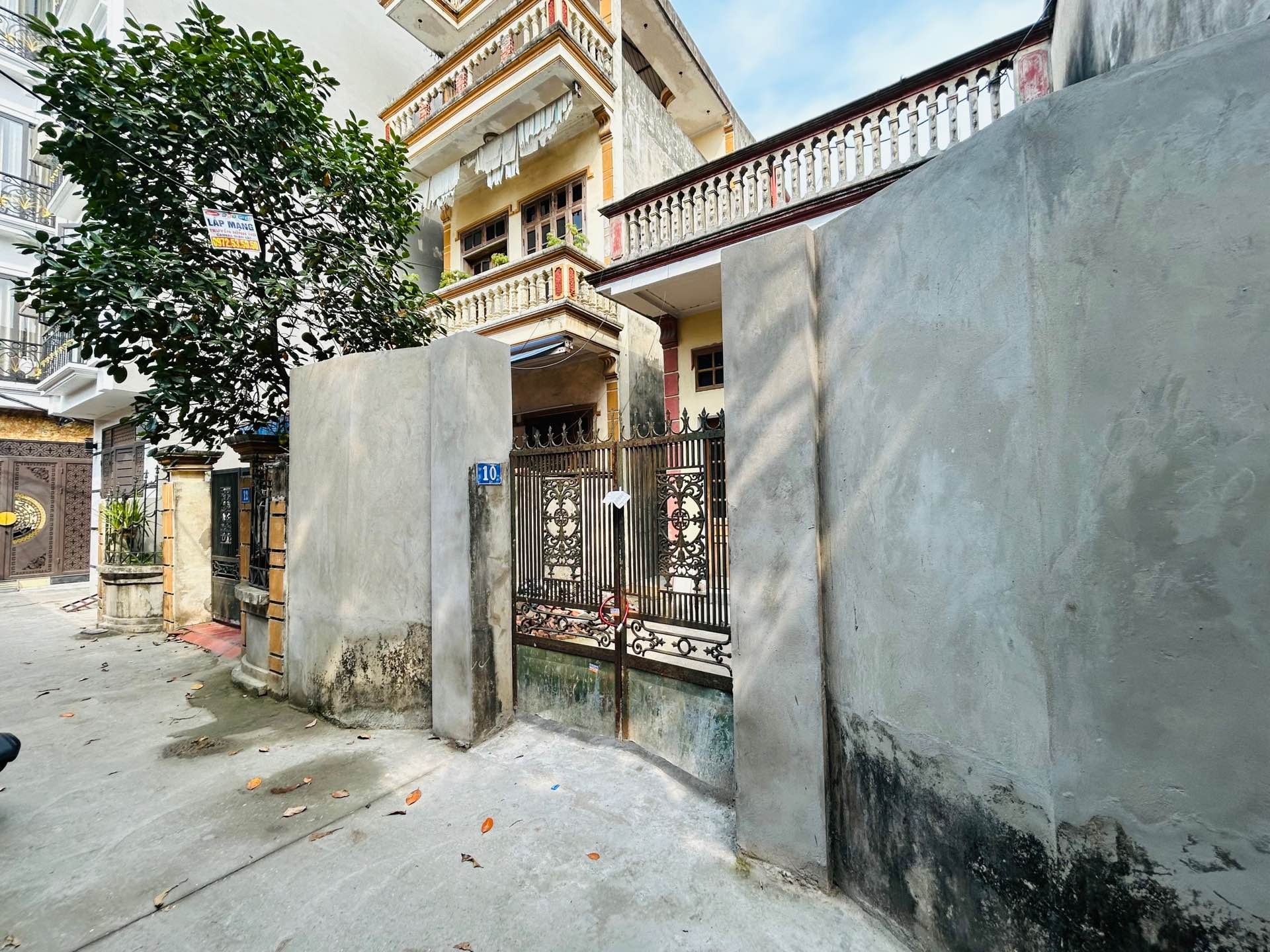 Bán nhà Thanh Lân - diện tích 124m2 5 tầng - Cực hiếm - giá 14,5 tỷ