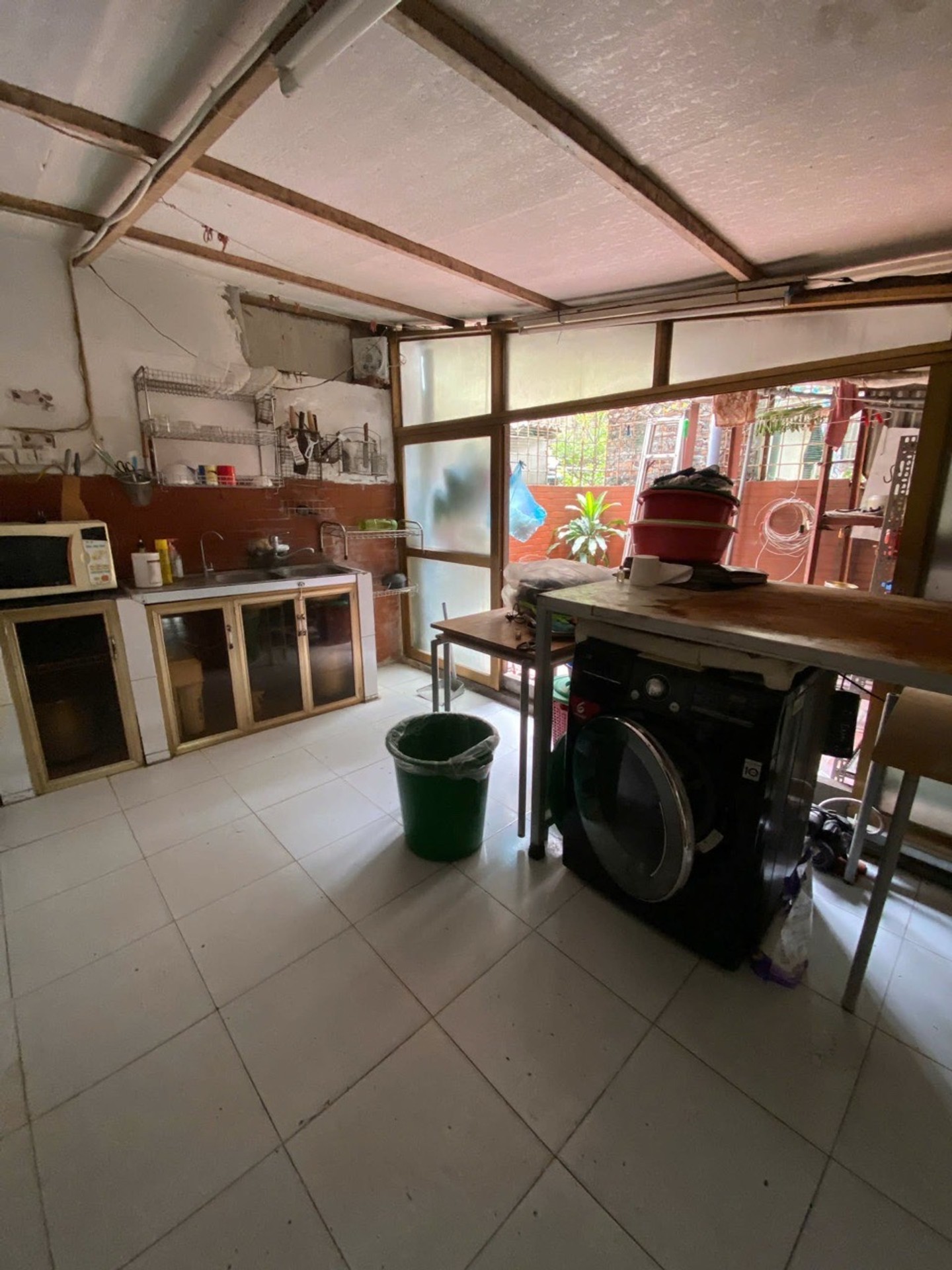 Bán nhà Quỳnh Lôi - diện tích 100m2 1 tầng - ô tô đỗ cửa - giá 5,9 tỷ