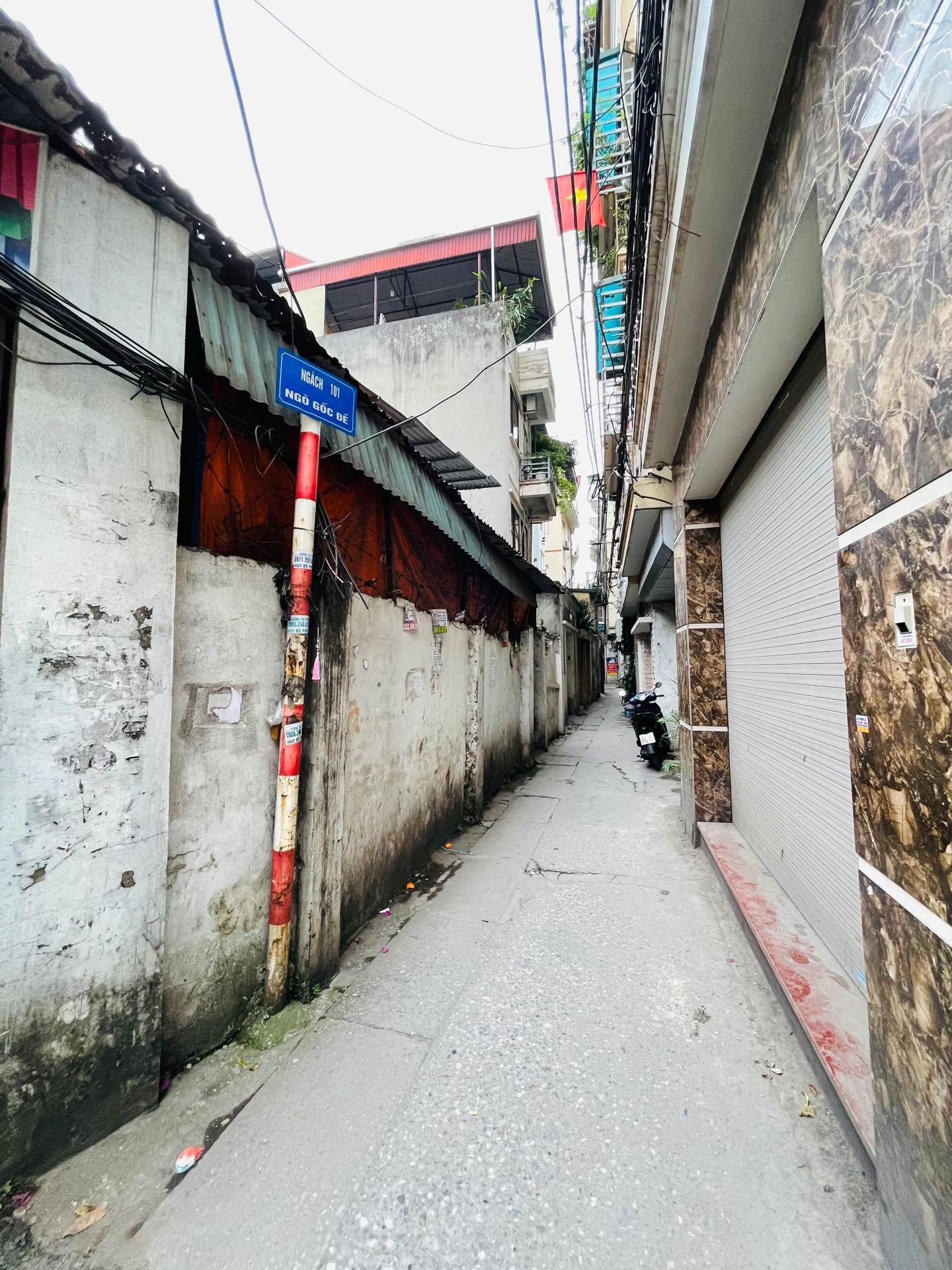 Bán nhà Hoàng Mai - diện tích 56m2 1 tầng - Mảnh đất vàng, ngõ thông - giá 13,9 tỷ