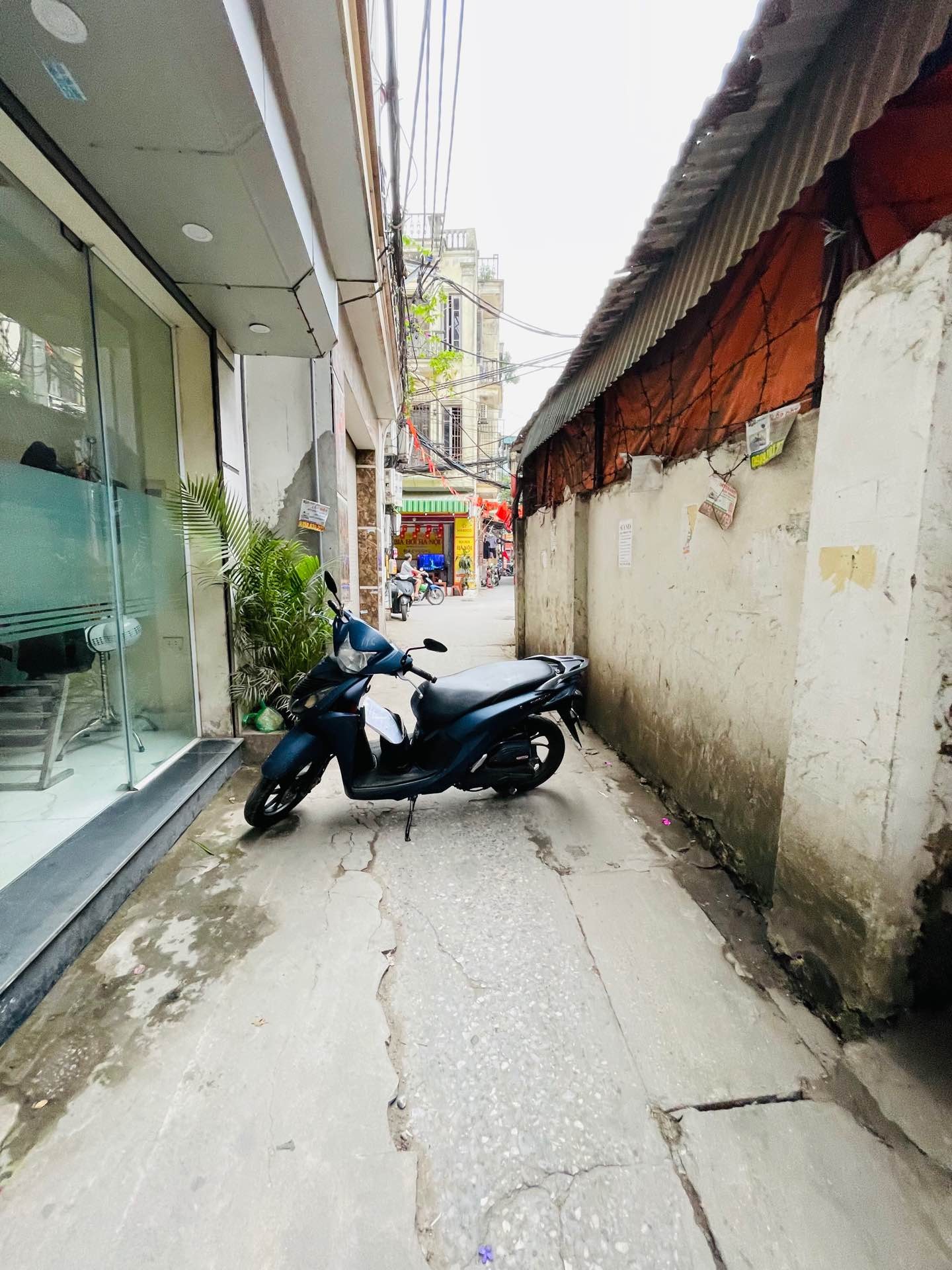 Bán nhà Hoàng Mai - diện tích 56m2 1 tầng - Mảnh đất vàng, ngõ thông - giá 13,9 tỷ