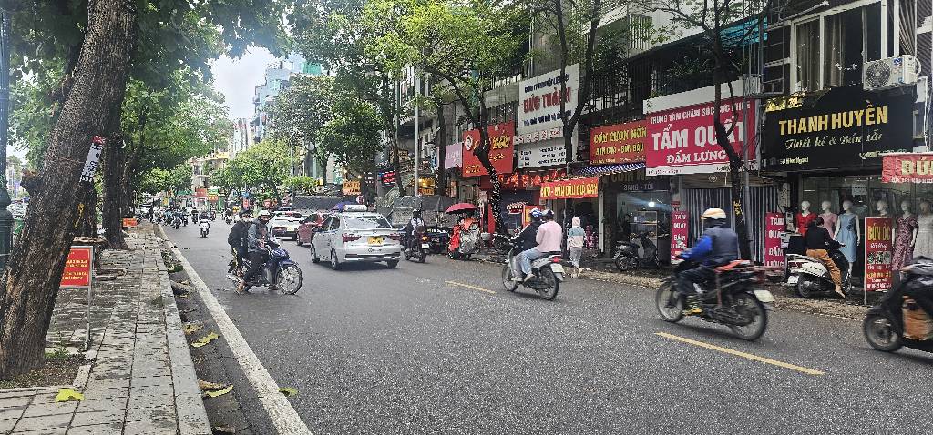 Bán nhà Kim Ngưu - diện tích 55.7m2 5 tầng - mặt phố kinh doanh sầm uất - giá 25 tỷ