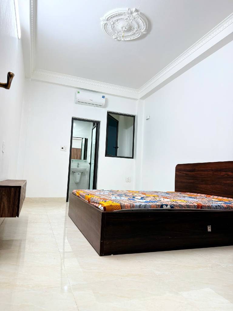 Bán nhà Kim Ngưu - diện tích 55.7m2 5 tầng - mặt phố kinh doanh sầm uất - giá 25 tỷ