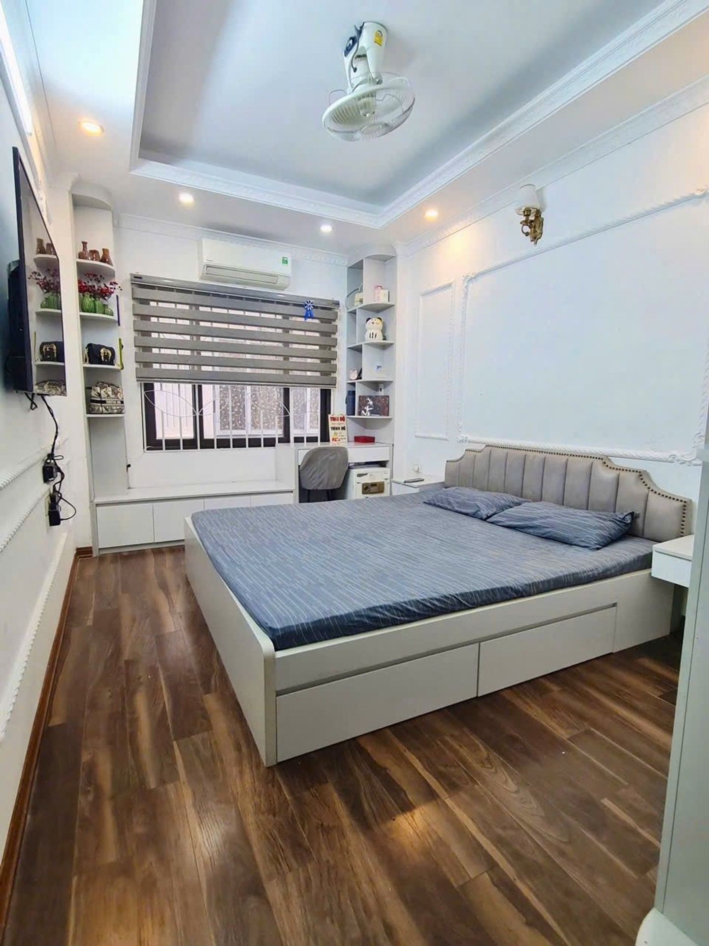 Bán nhà Hoàng Mai - diện tích 30m2 5 tầng - Nhà đẹp như mới - giá 8,3 tỷ